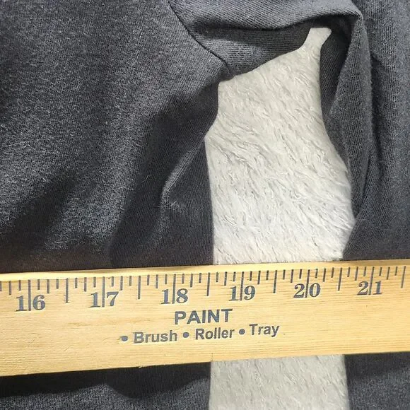 Men's M Nike The Nike Tee Black L/S T-Shirt Yellow Swoosh Blue Camo Back Graphi - Picture 10 of 12